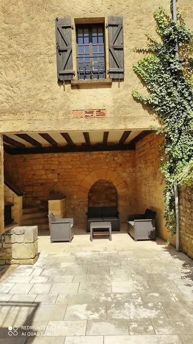 Demeure Du Xiiie-Xive S. Dans La Cite Medievale. Gourdon-en-quercy Holiday home